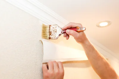 Pose de papier peint à Bures — revêtements muraux et toiles de verre